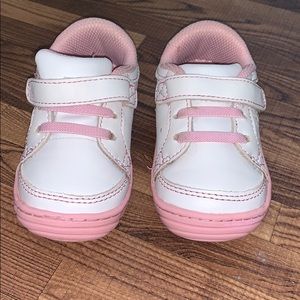 Stride rite memory foam baby sneakers